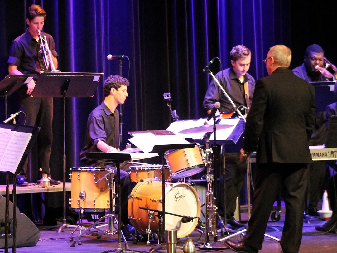 jazz band on stage jazz band on stage